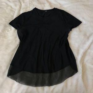 Lululemon black open back tee shirt